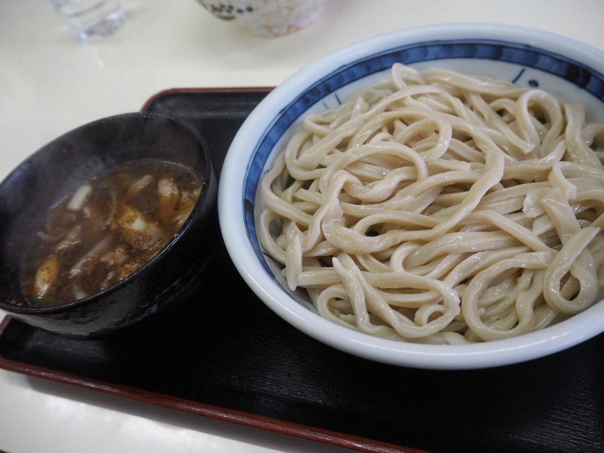 新橋が誇る歴史と革新の交差点オフィス街に息づく寿司と和食の饗宴